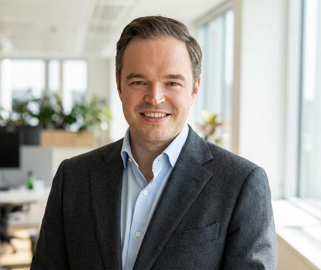 Colin Smalls, Managing Director — Data Centre & Technology at URecruit Global data centre recruitment